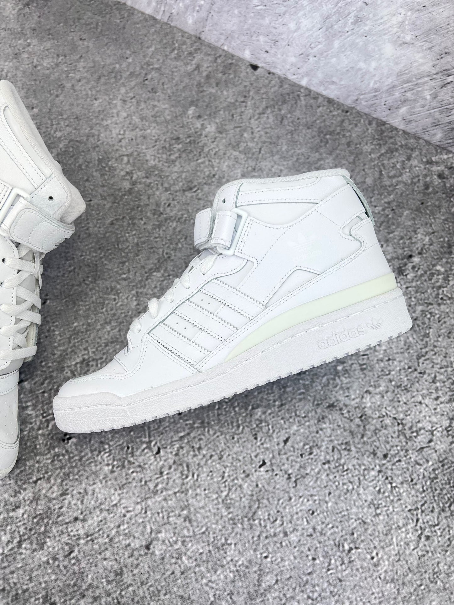 Adidas Forum Mid rozmiar 42 2/3