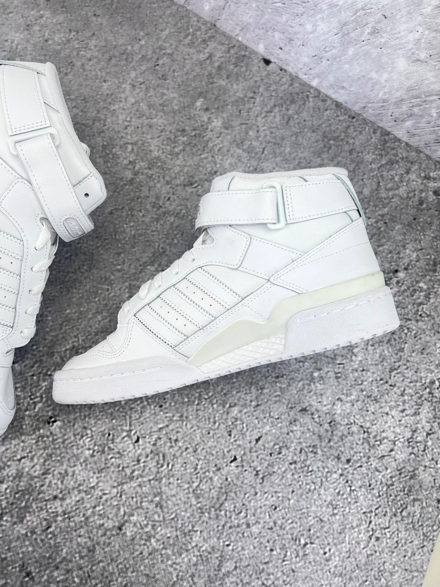 Adidas Forum Mid rozmiar 42 2/3