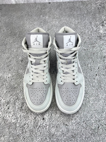 Jordan Air Jordan 1 Mid Photon Dust - buty sportowe, widok z tyłu