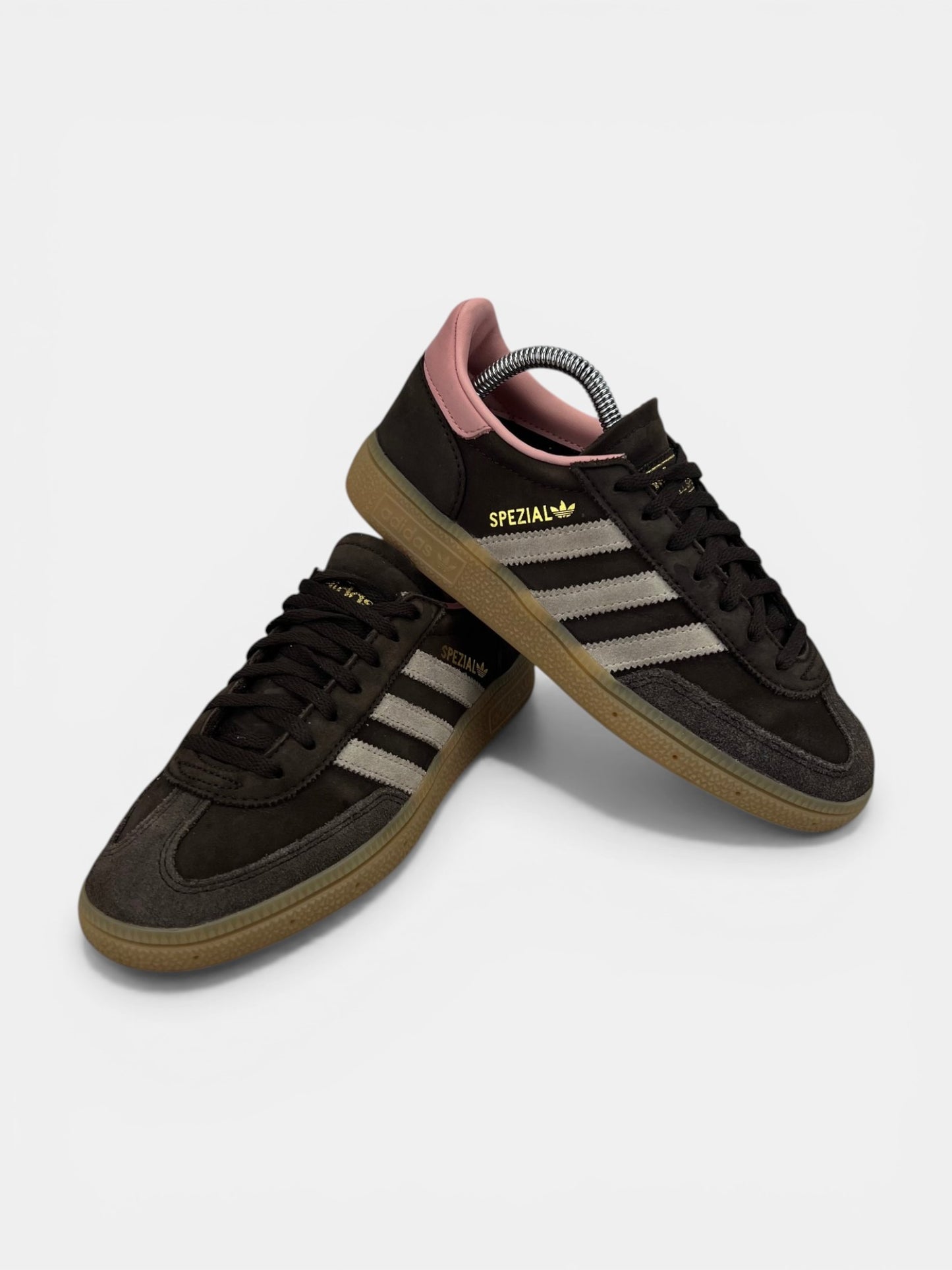 Adidas Handball Spezial Dark Brown - buty sportowe, boczny profil