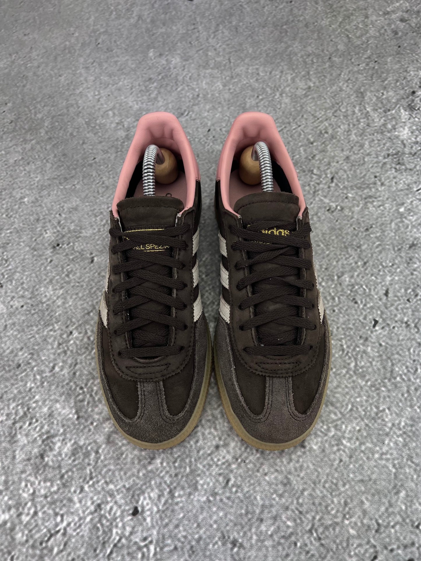 Adidas Handball Spezial Dark Brown - buty sportowe, widok z góry