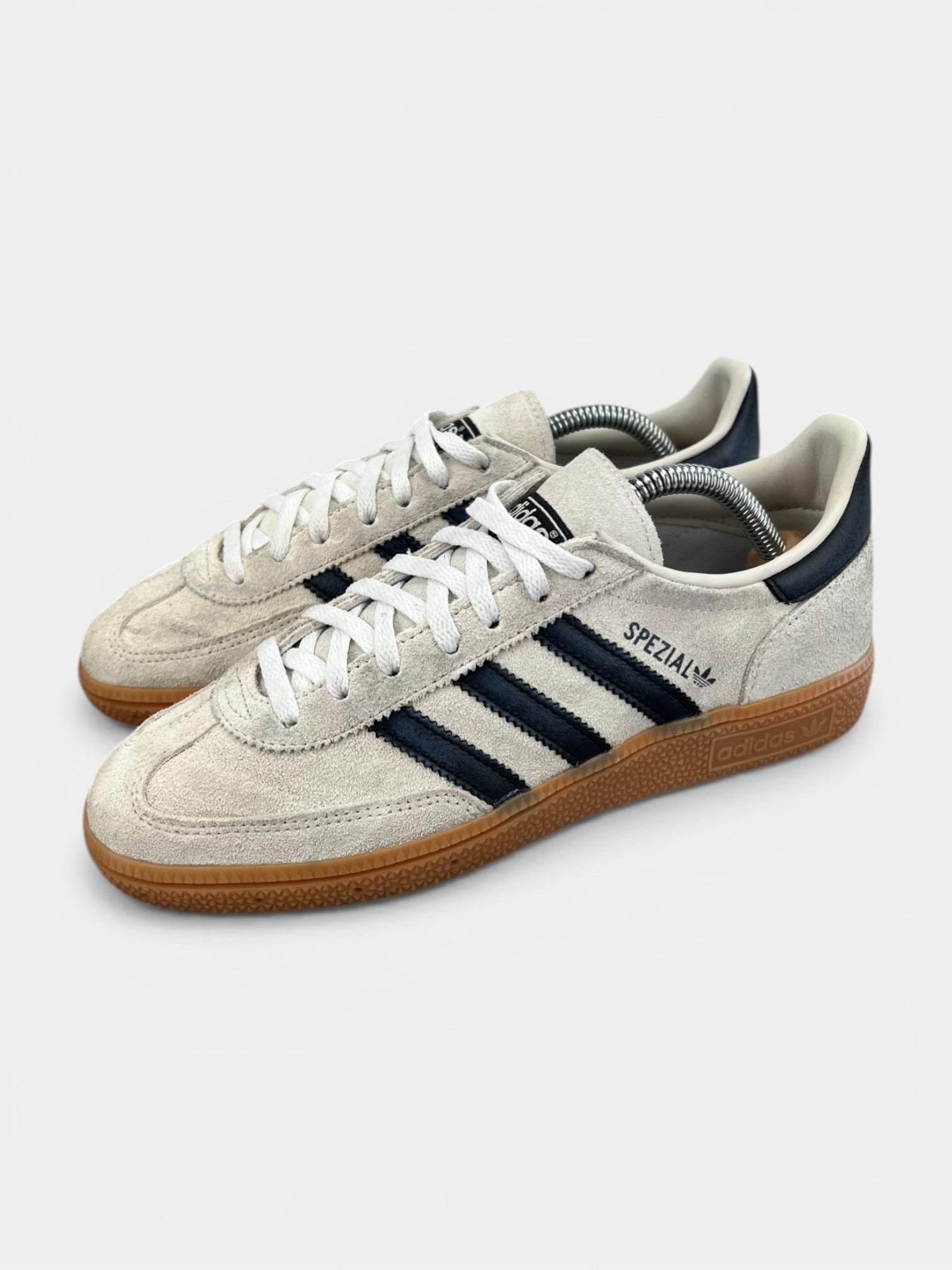 adidas Handball Spezial IF6562 - buty sportowe, widok z boku
