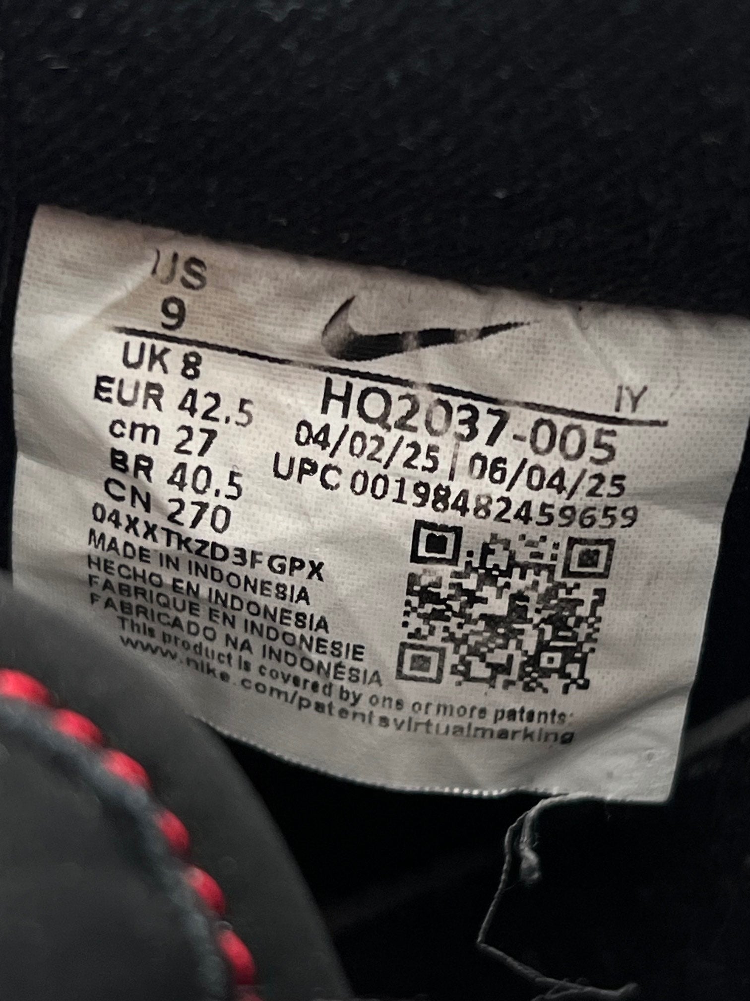 Nike Air Force 1 '07 LV8 Bred - buty sportowe, metka