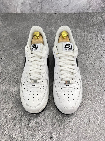 Nike Air Force 1 ’07 “White / Black” White Black - buty sportowe, widok z góry