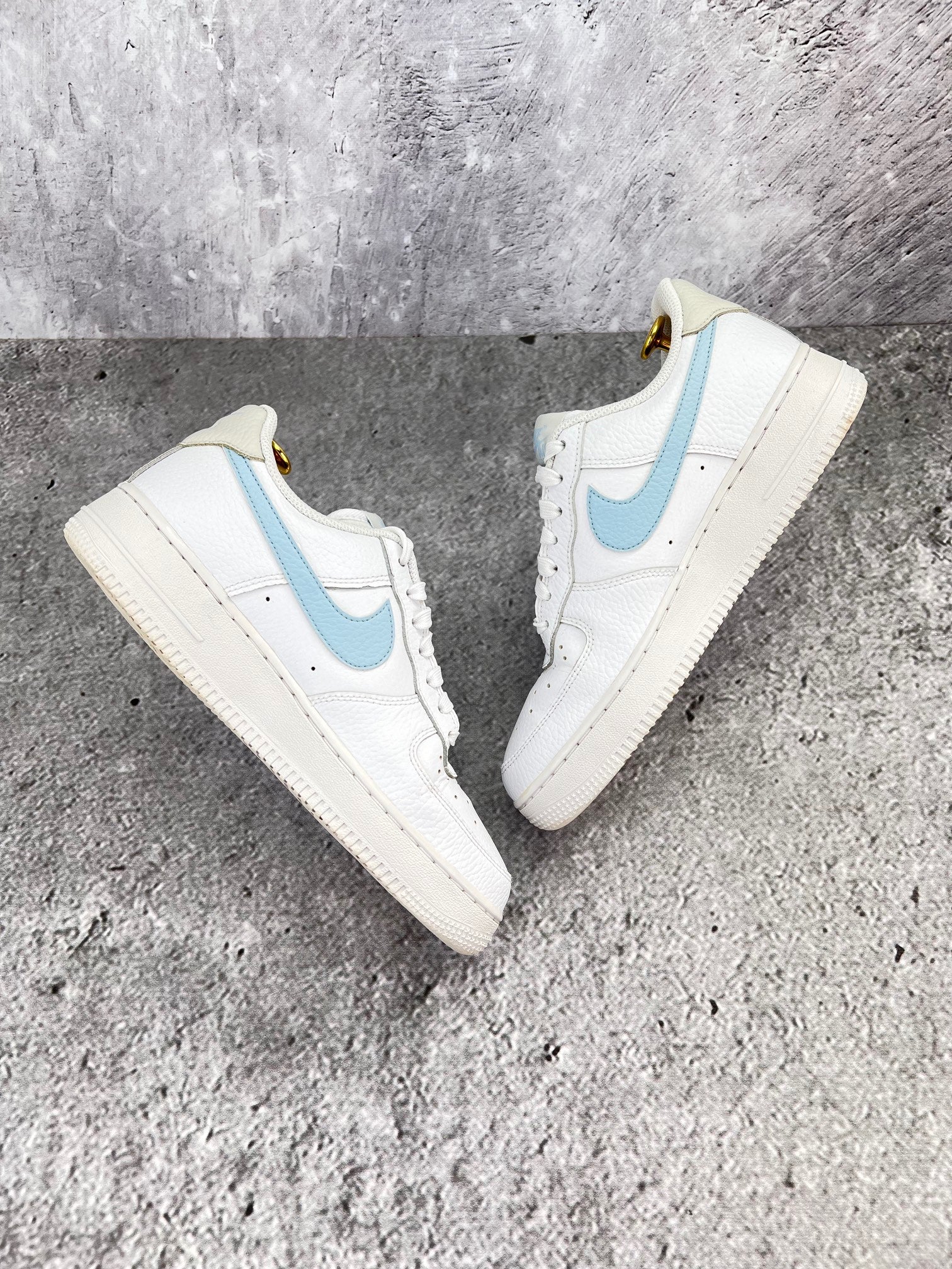 Nike Air Force 1 '07 Light Armory Blue - buty sportowe, widok z góry na wewnętrzną stronę butów