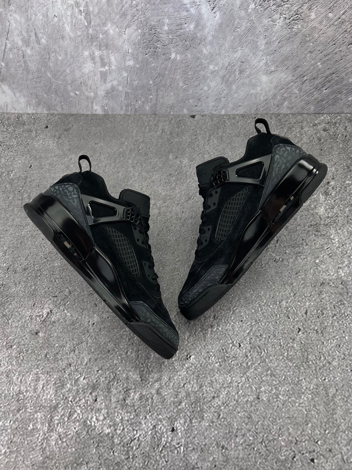 Jordan Spizike Low Black Cat - buty sportowe, widok z góry na wewnętrzną stronę butów