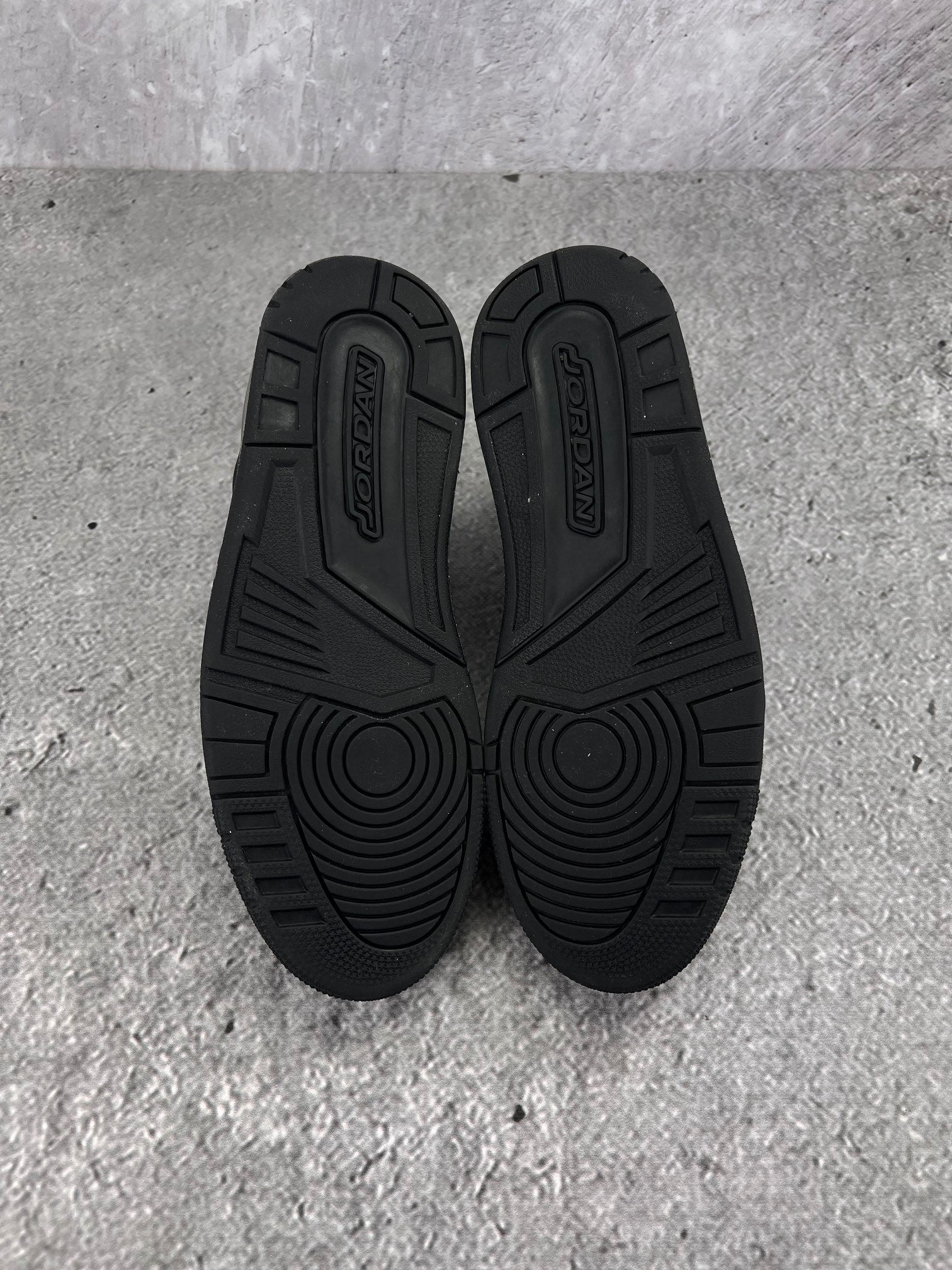 Jordan Spizike Low Black Cat - buty sportowe, podeszwa