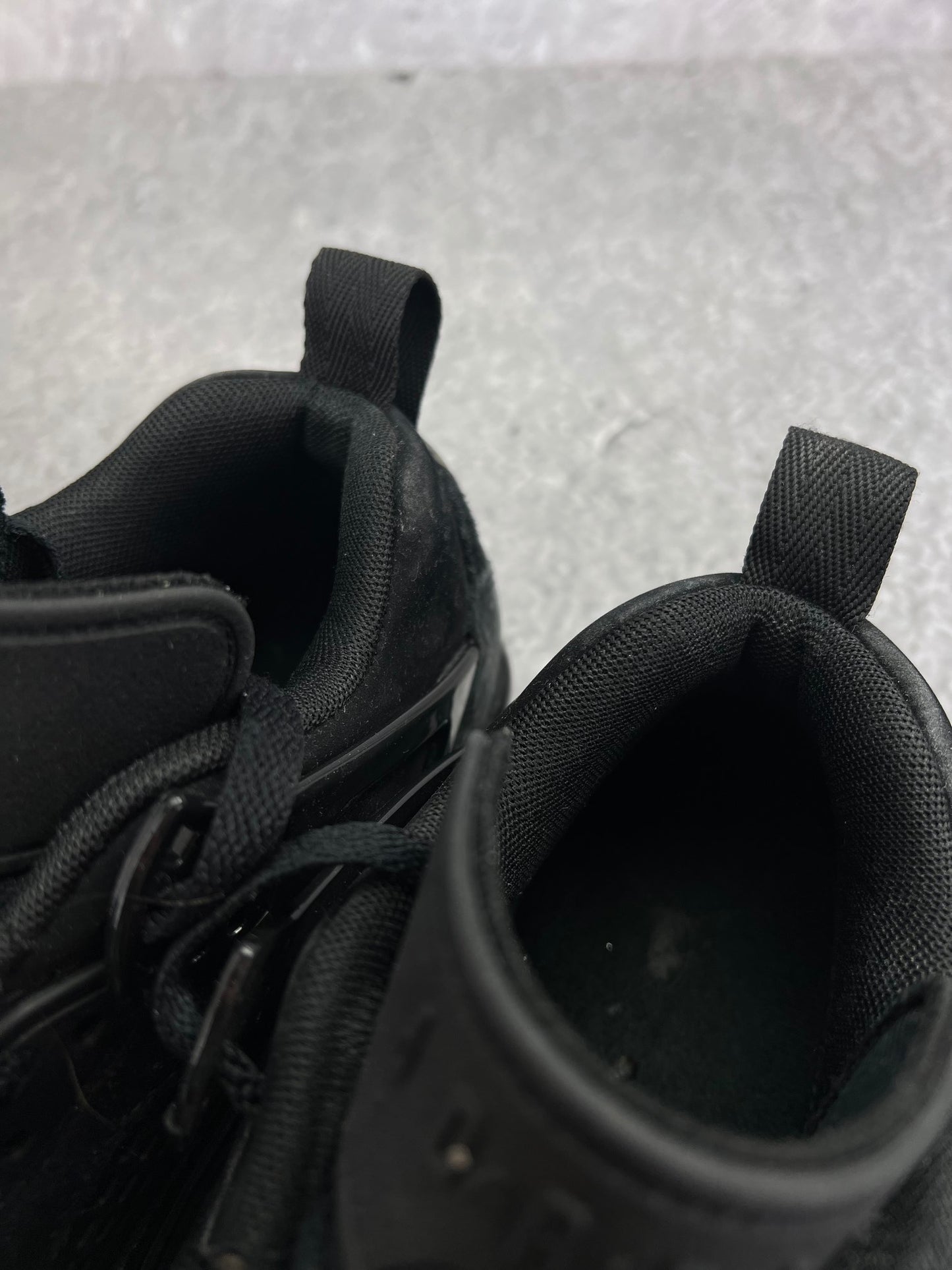 Jordan Spizike Low Black Cat - buty sportowe, zapiętki butów