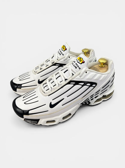 Nike Air Max Plus III Leather CK6716-100 - buty sportowe, widok z boku