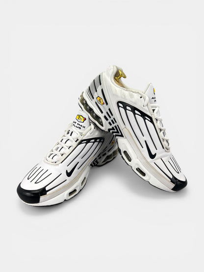 Nike Air Max Plus III Leather CK6716-100 - buty sportowe, boczny profil