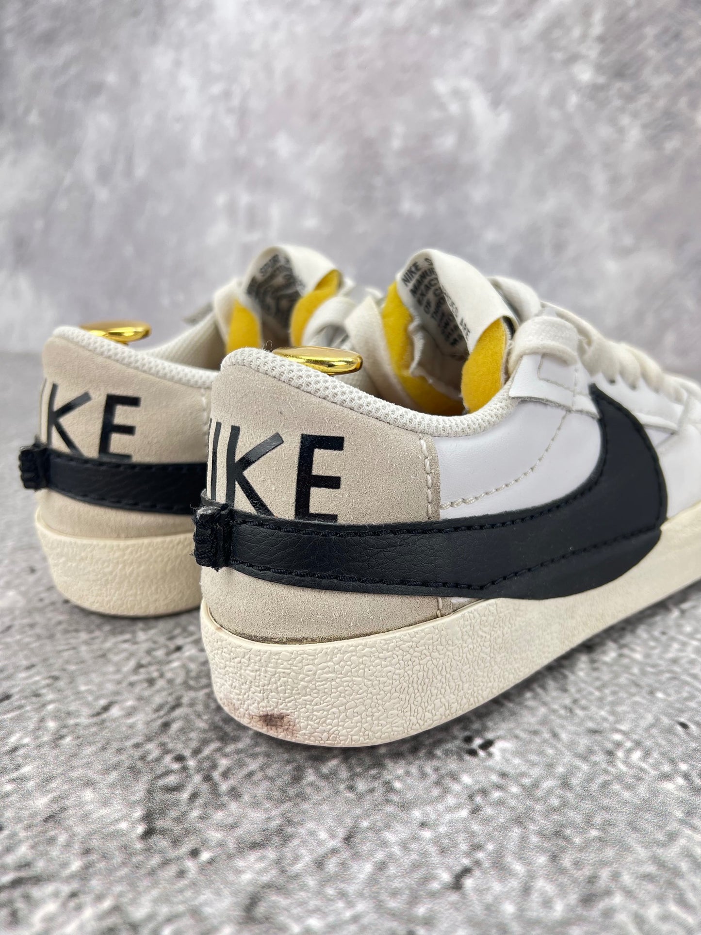 Nike Blazer Low '77 Jumbo DN2158-101 - buty sportowe, widok z tyłu