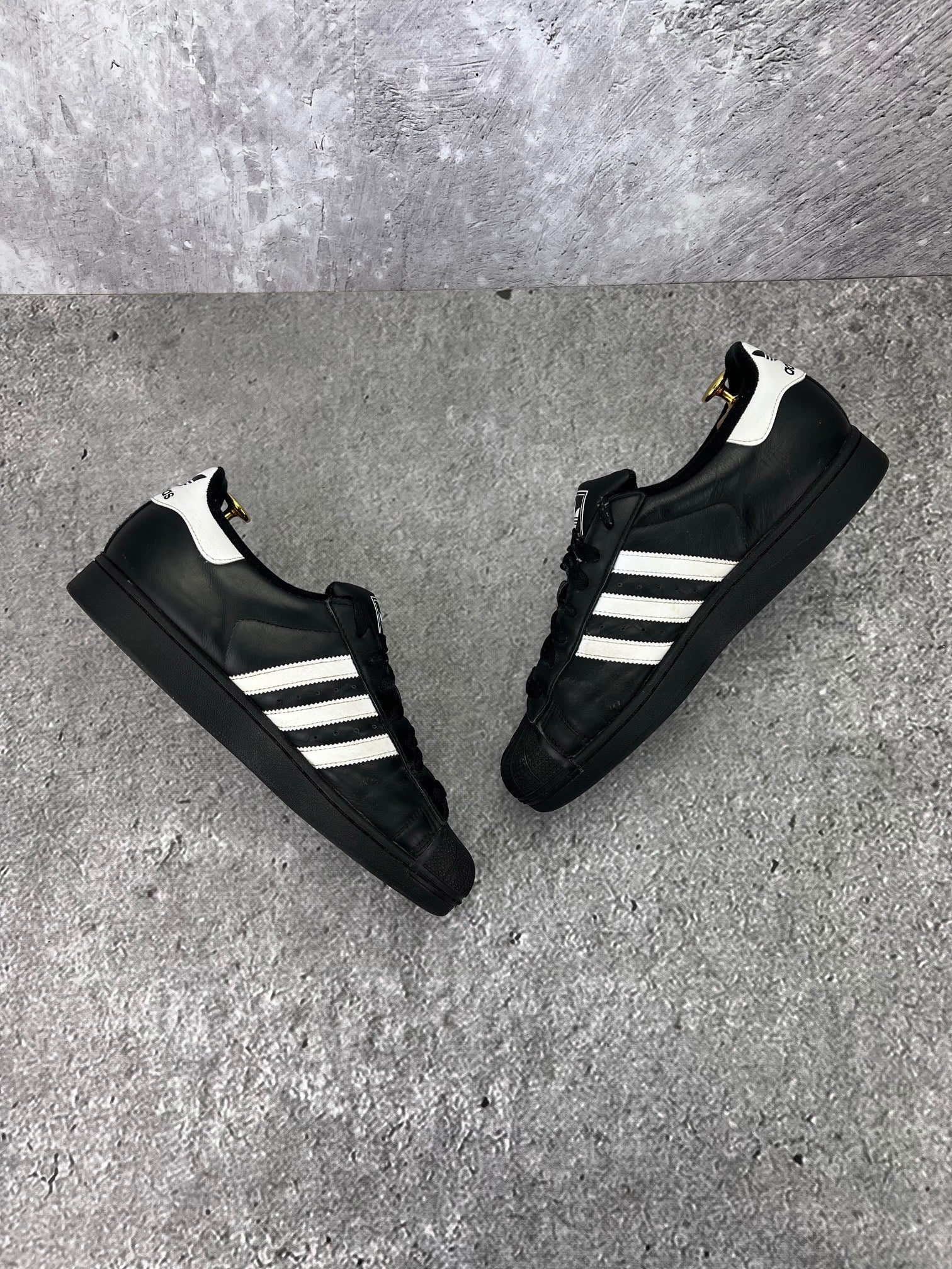 adidas Superstar II Black White - buty sportowe, widok z góry na wewnętrzną stronę butów