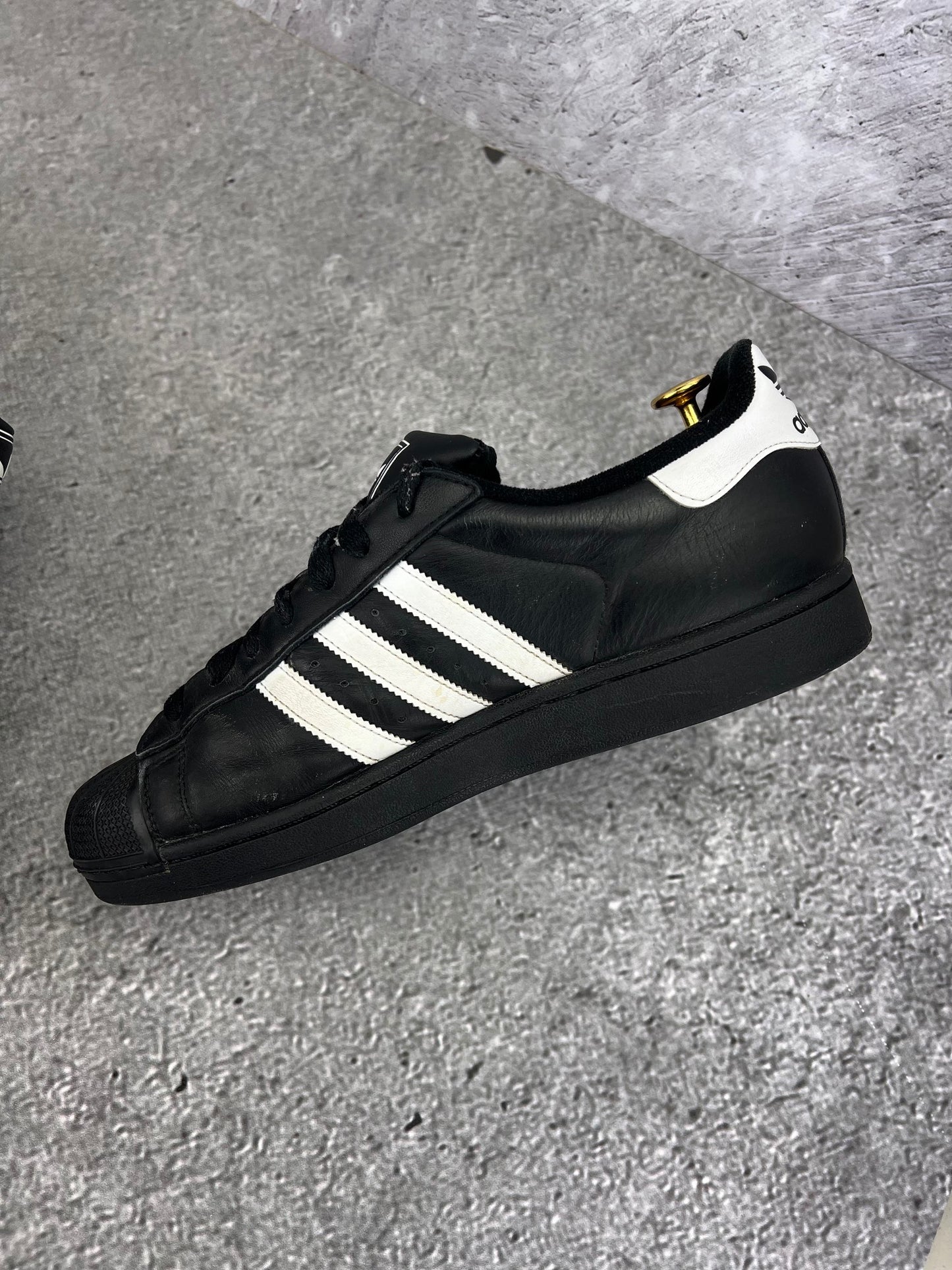 adidas Superstar II Black White - buty sportowe, wewnętrzny panel prawego buta