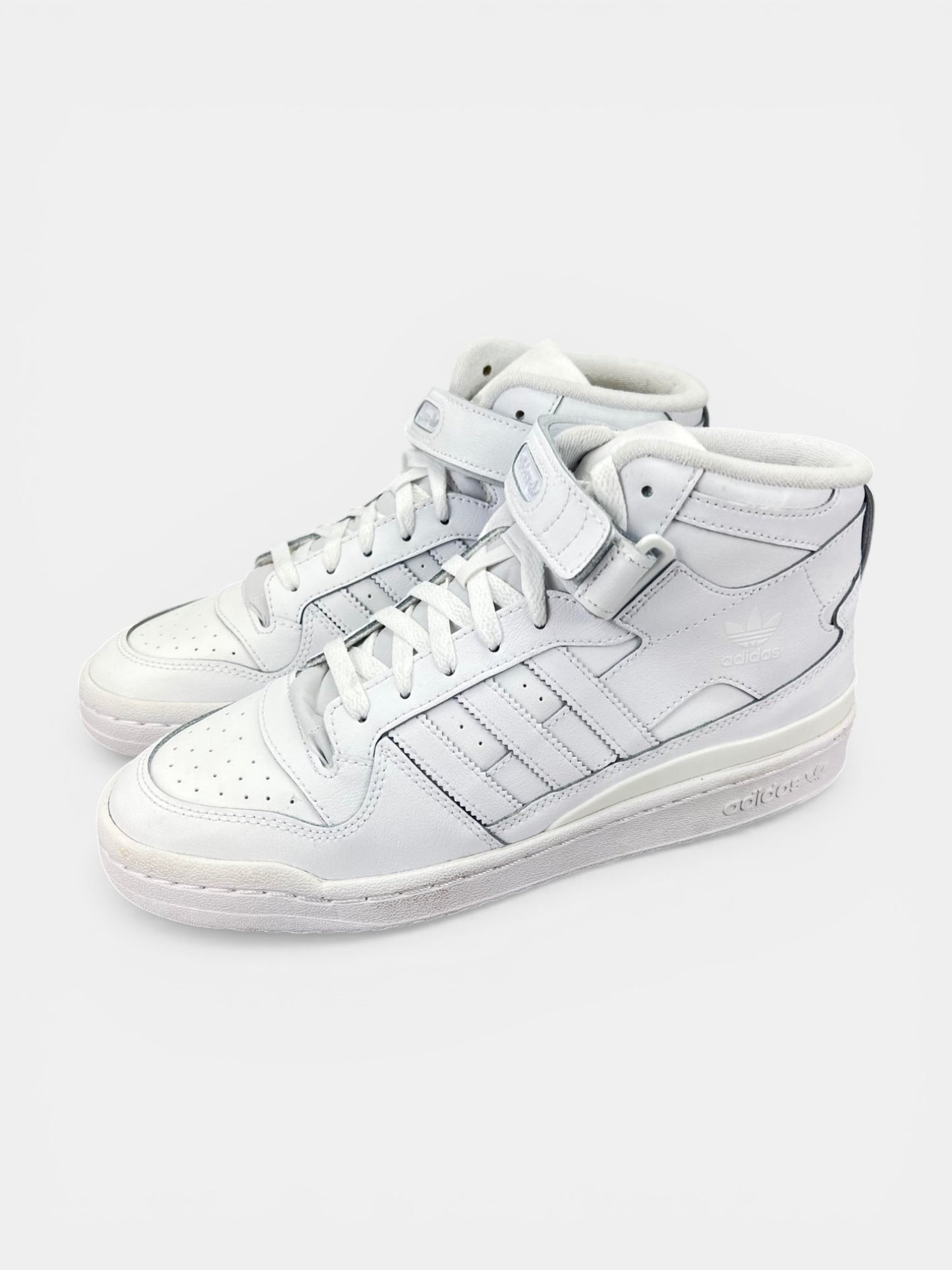 Adidas Forum Mid Triple White - buty sportowe, widok z boku