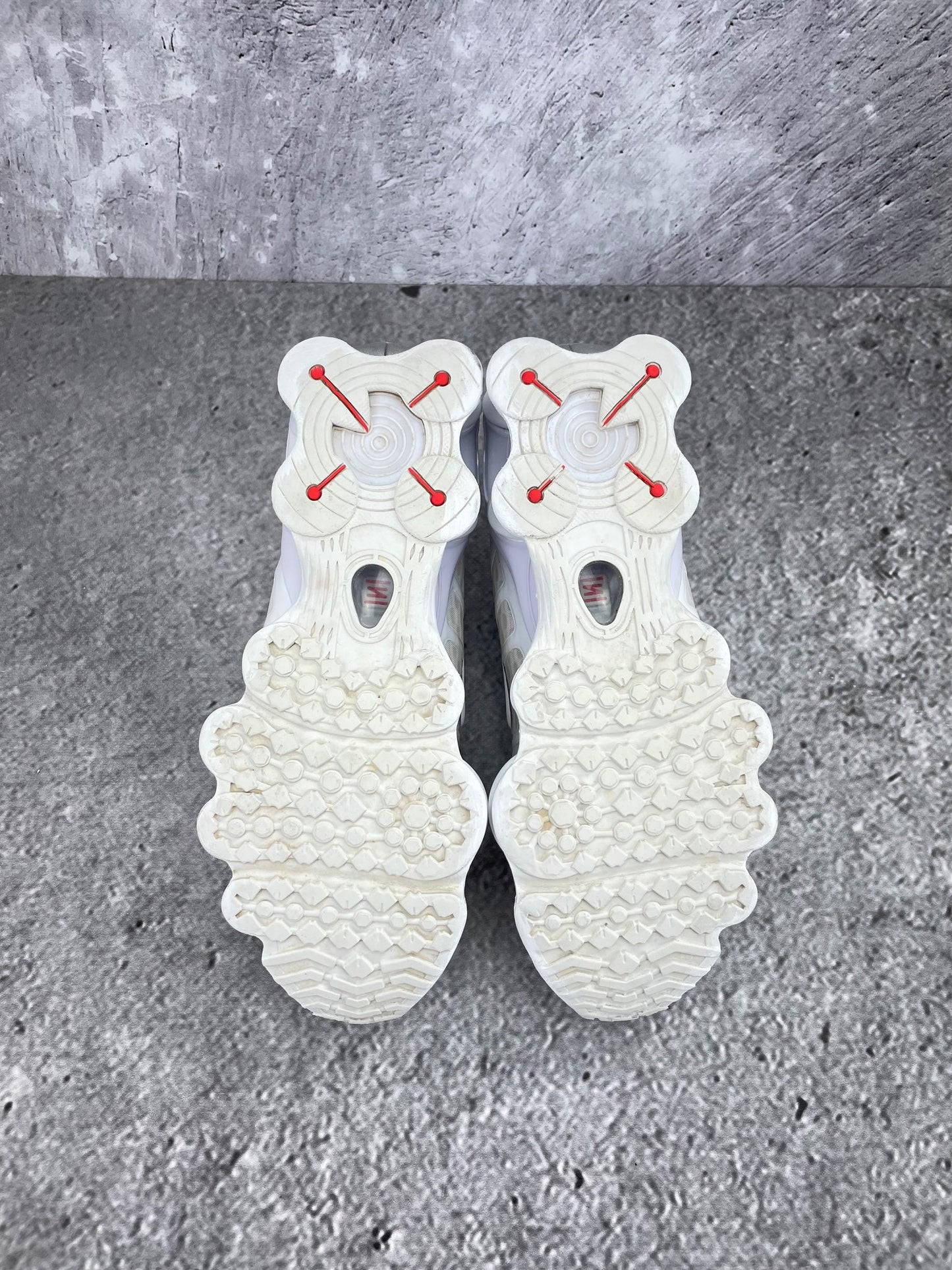 Nike Shox TL White - buty sportowe, podeszwa