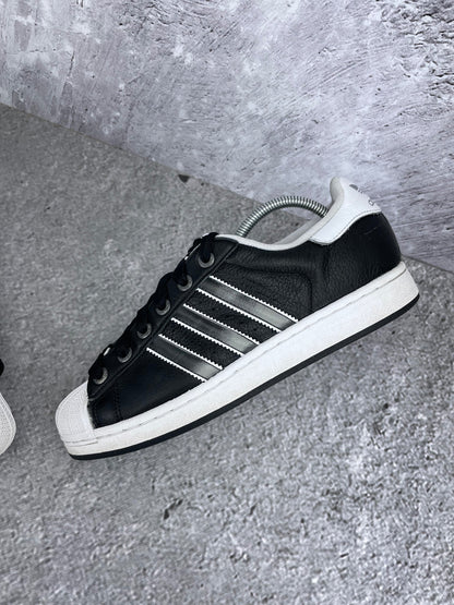Adidas Superstar II None - buty sportowe, widok z góry na wewnętrzną stronę butów