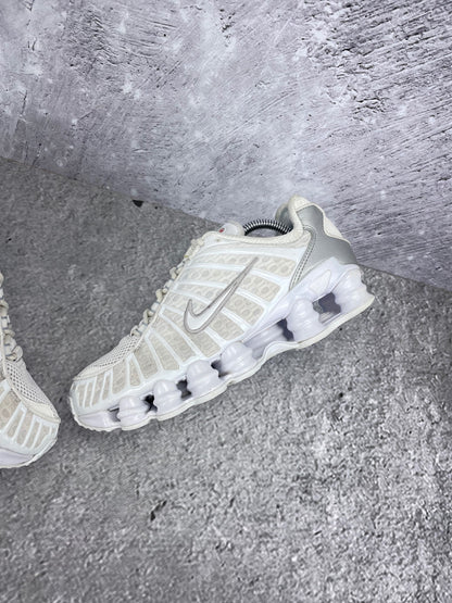 Nike Shox TL AR3566-100 - buty sportowe, podeszwa