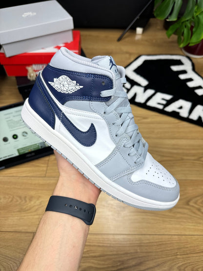 Nike Air Jordan 1 Mid (43)
