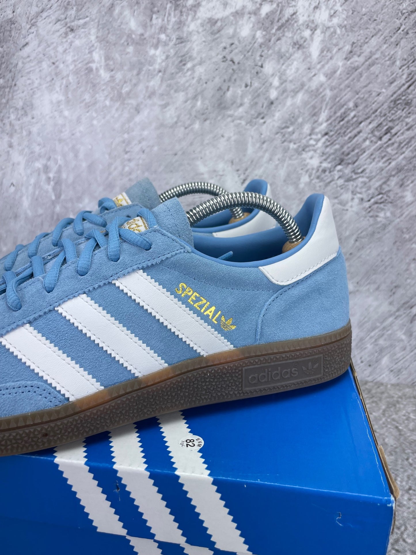 Adidas Handball Spezial Light Blue - buty sportowe, opcjonalne zdjęcie 1