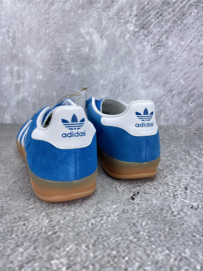 Adidas Gazelle None - buty sportowe, widok z tyłu