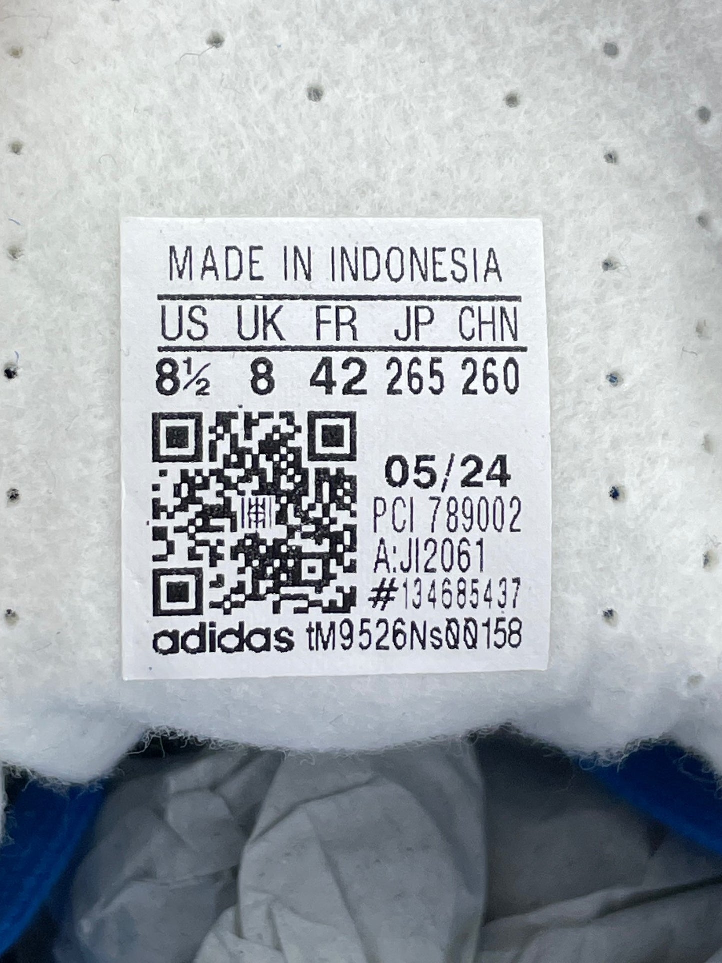Adidas Gazelle None - buty sportowe, metka