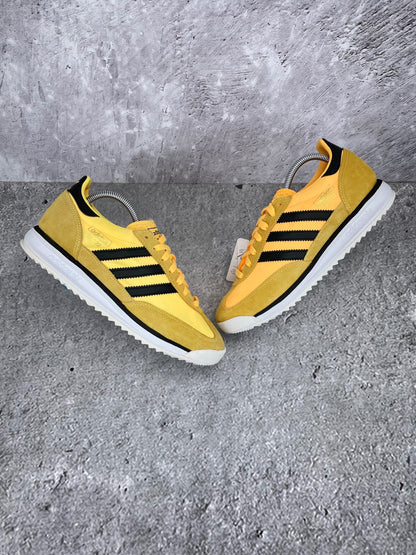 Adidas SL 72 RS Spark - buty sportowe, widok z góry na zewnętrzną stronę butów