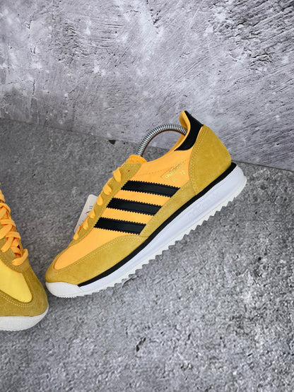 Adidas SL 72 RS Spark - buty sportowe, widok z góry na wewnętrzną stronę butów