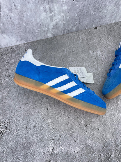 Adidas Gazelle None - buty sportowe, wewnętrzny panel lewego buta