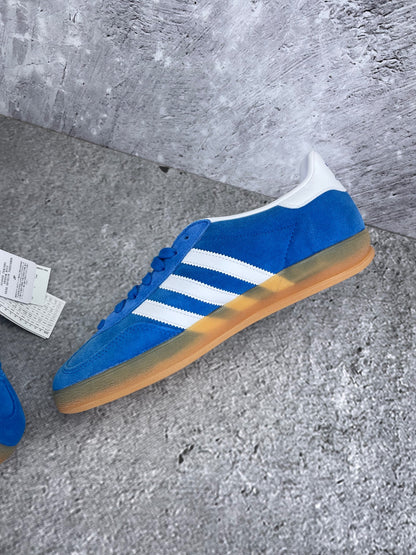 Adidas Gazelle None - buty sportowe, wewnętrzny panel prawego buta