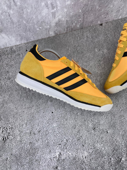 Adidas SL 72 RS Spark - buty sportowe, wewnętrzny panel lewego buta