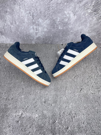 Adidas Campus Night Indigo - buty sportowe, widok z góry na zewnętrzną stronę butów