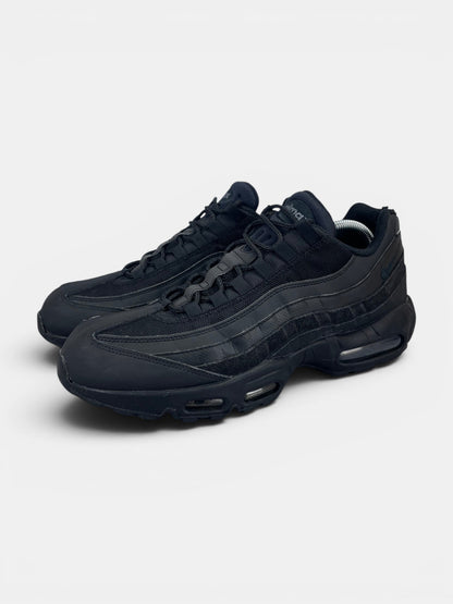 Nike Air Max 95 Essential Triple Black (45.5) - sneakilystore