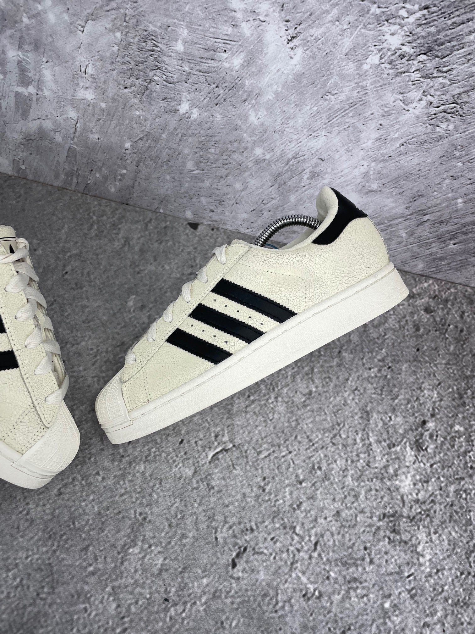 Adidas Superstar II None - buty sportowe, widok z góry na wewnętrzną stronę butów