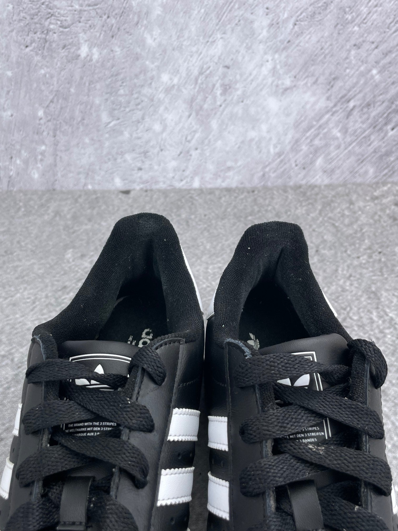 adidas Superstar II JH9977 - buty sportowe, zapiętki butów