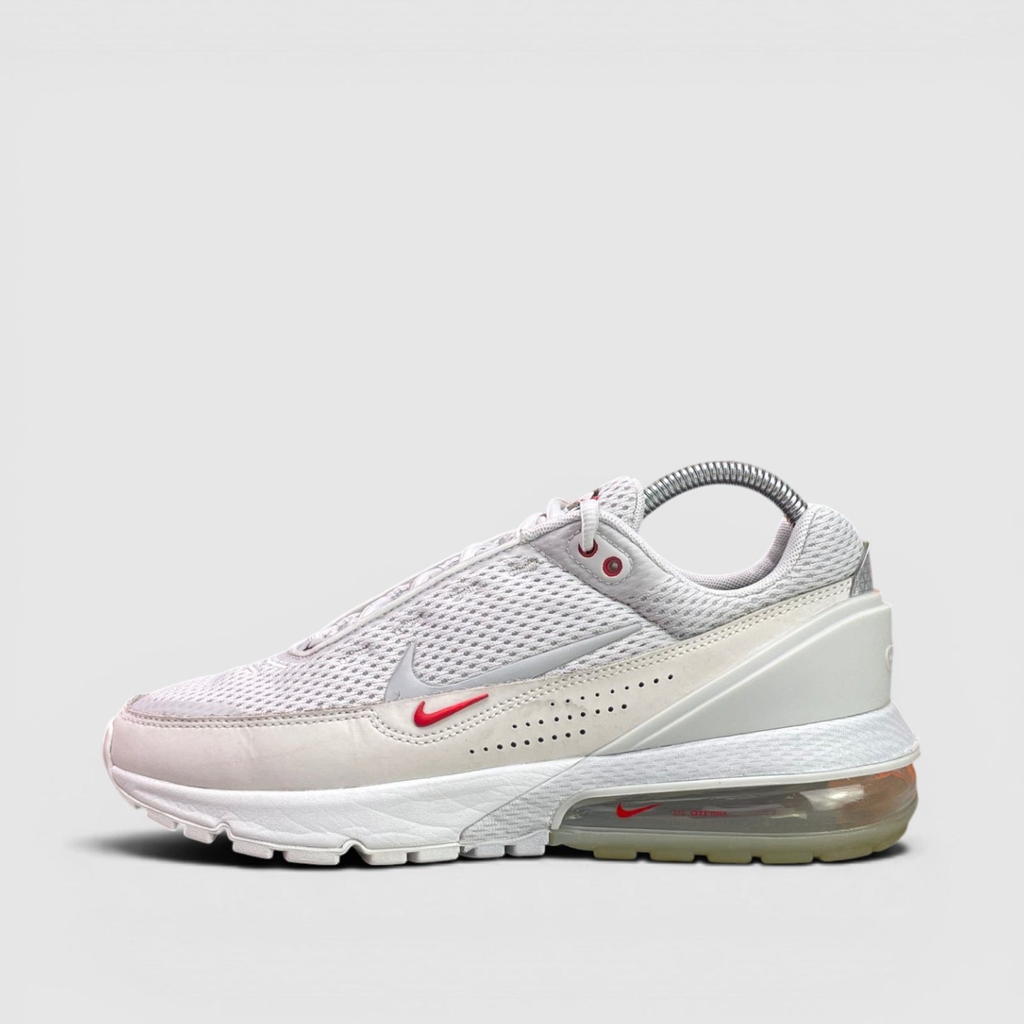 Nike Air Max Pulse Photon Dust — buty sportowe męskie w bardzo dobrym stanie rozmiar 40, boczny profil, lewa strona