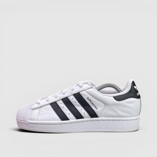 Adidas Superstar II — buty sportowe damskie w bardzo dobrym stanie rozmiar 39 1/3, boczny profil, lewa strona