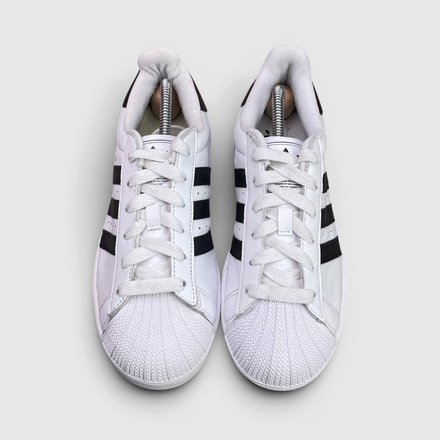Adidas Superstar II — buty sportowe damskie w bardzo dobrym stanie rozmiar 39 1/3, widok z przodu