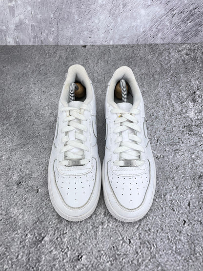 Nike Air Force 1 Low Triple White - buty sportowe, widok z góry