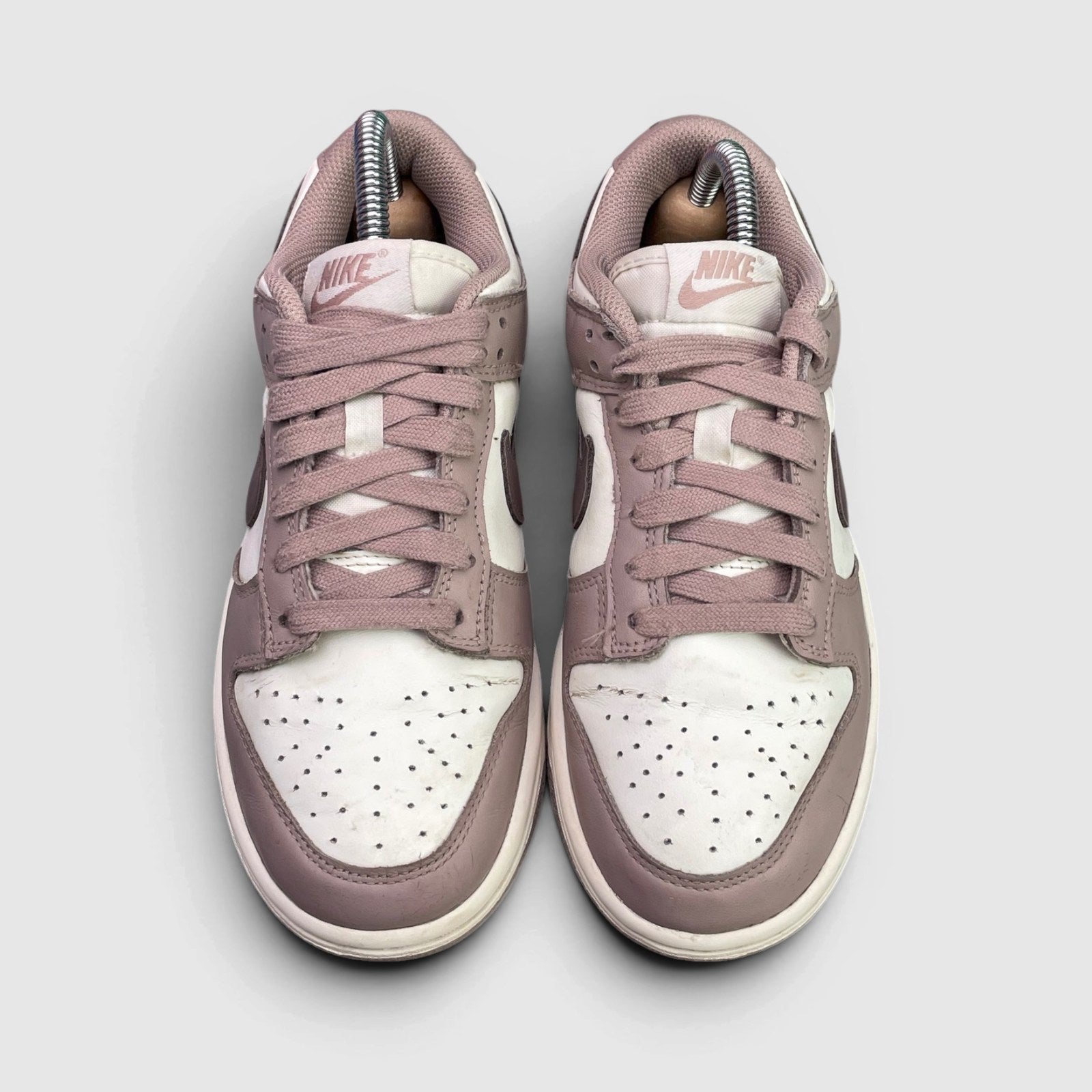 Nike Dunk Low Diffused Taupe — buty sportowe damskie w bardzo dobrym stanie rozmiar 36.5, widok z góry