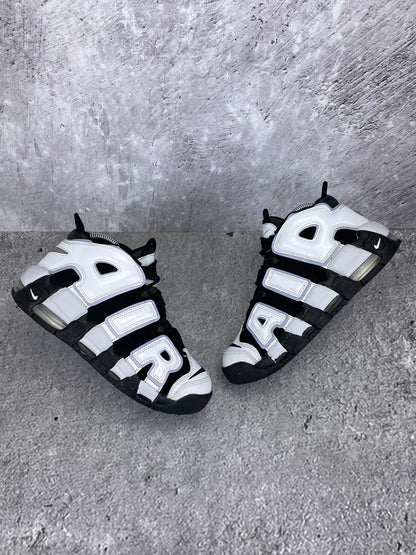 Nike Air More Uptempo GS Cobalt Bliss - buty sportowe, widok z góry na zewnętrzną stronę butów