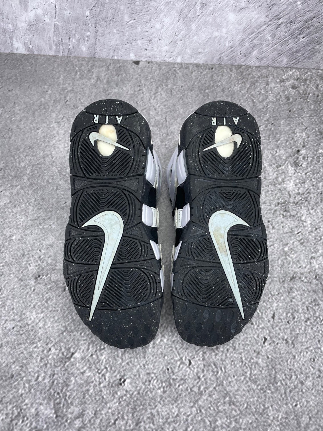 Nike Air More Uptempo GS Cobalt Bliss - buty sportowe, podeszwa