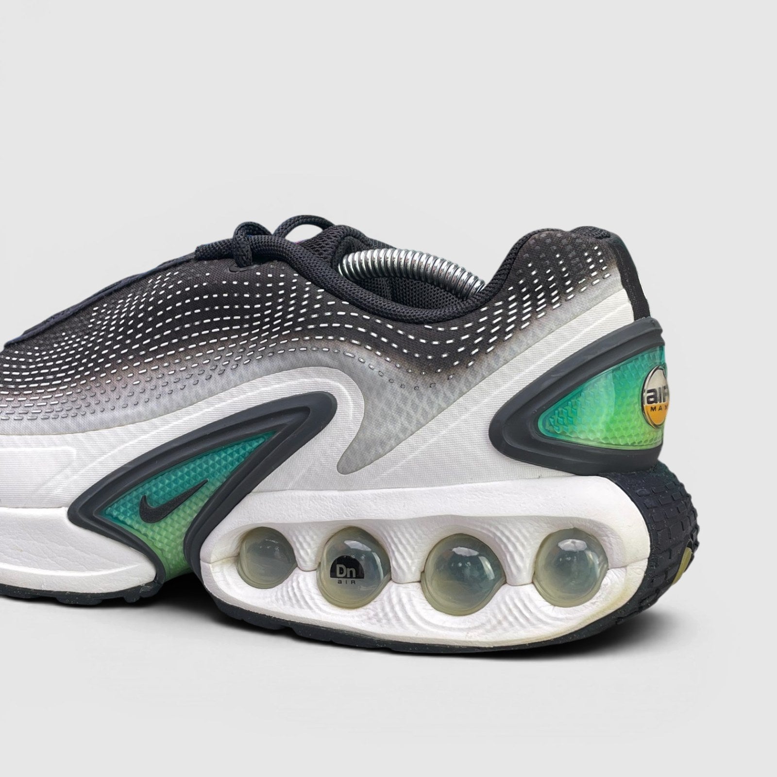 Nike Air Max DN Black Light Bone Green — buty sportowe męskie w bardzo dobrym stanie rozmiar 45, detal