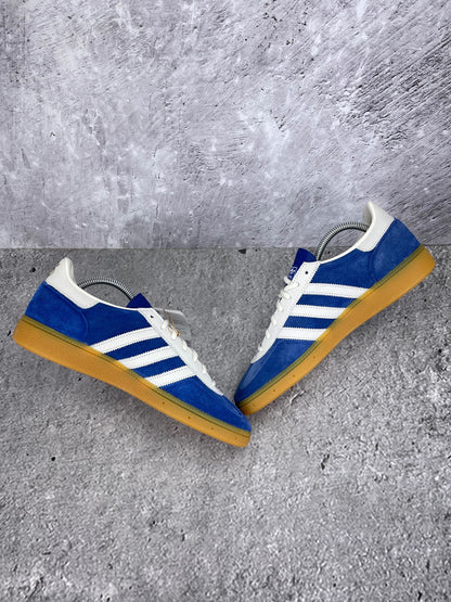 Adidas Handball Spezial 75th Anniversary - buty sportowe, zewnętrzny panel prawego buta