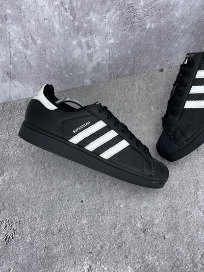 adidas Superstar II Black White - buty sportowe, zewnętrzny panel lewego buta