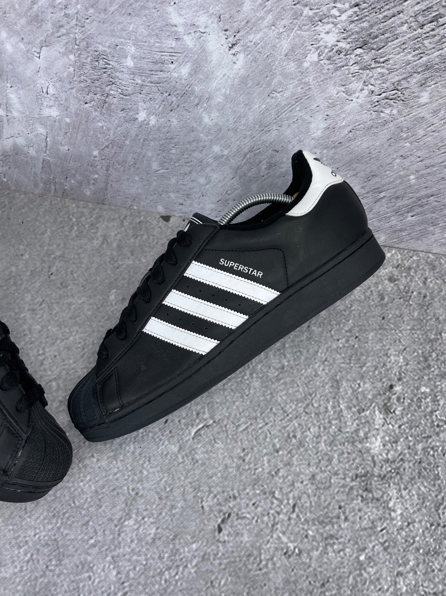 adidas Superstar II Black White - buty sportowe, widok z góry na wewnętrzną stronę butów