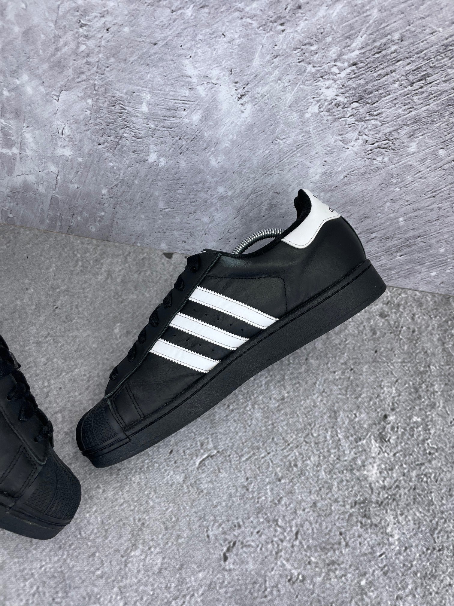 adidas Superstar II Black White - buty sportowe, wewnętrzny panel prawego buta