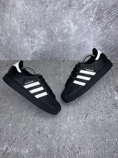 adidas Superstar II JH9977 - buty sportowe, widok z góry na zewnętrzną stronę butów