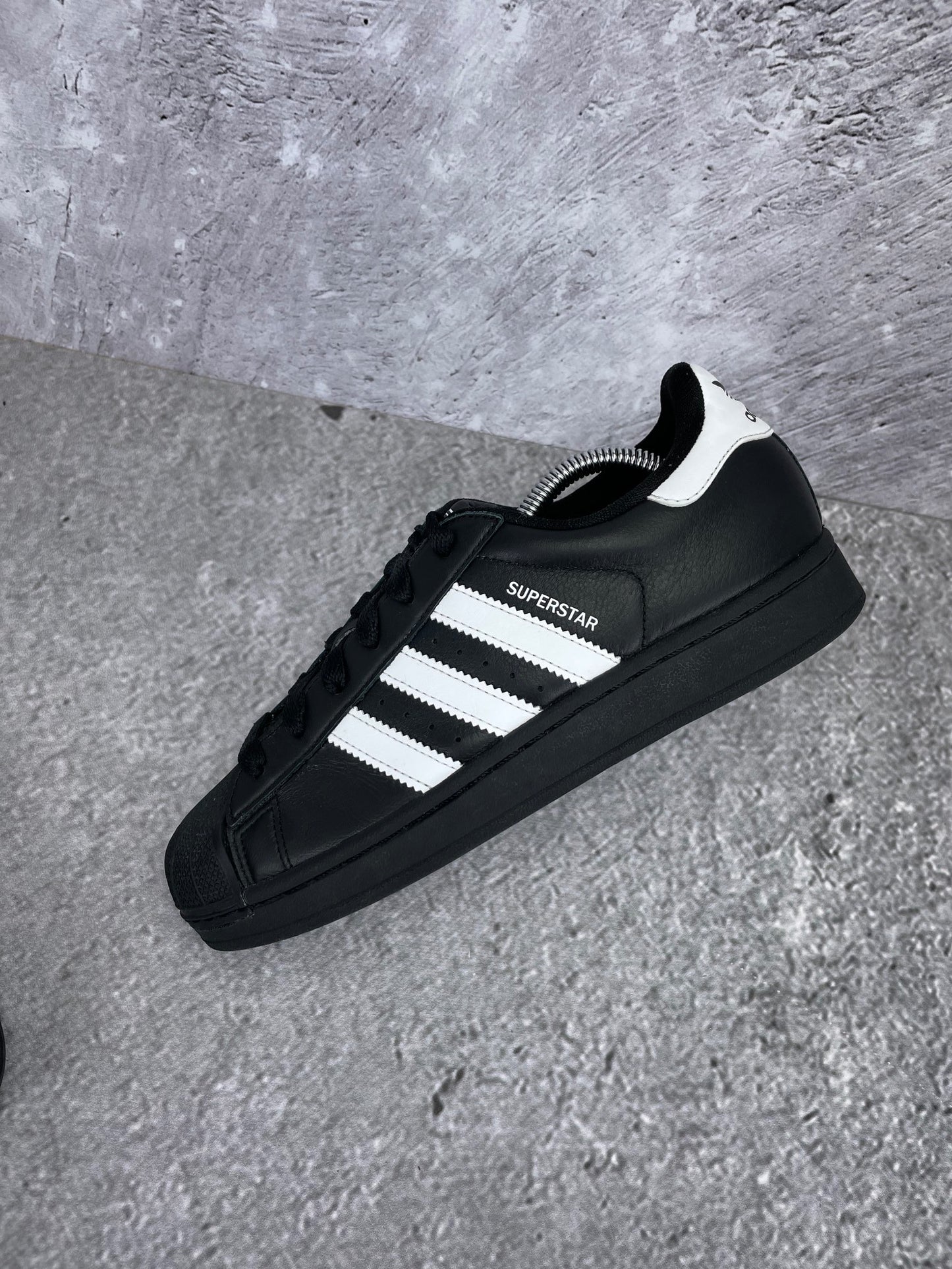 adidas Superstar II Black White - buty sportowe, widok z góry na wewnętrzną stronę butów