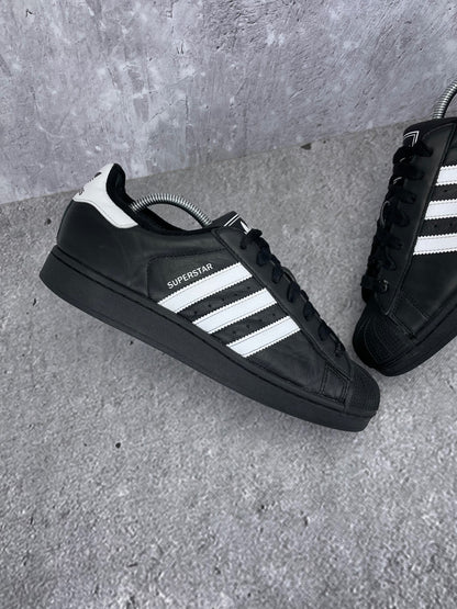 adidas Superstar II Black White - buty sportowe, zewnętrzny panel lewego buta