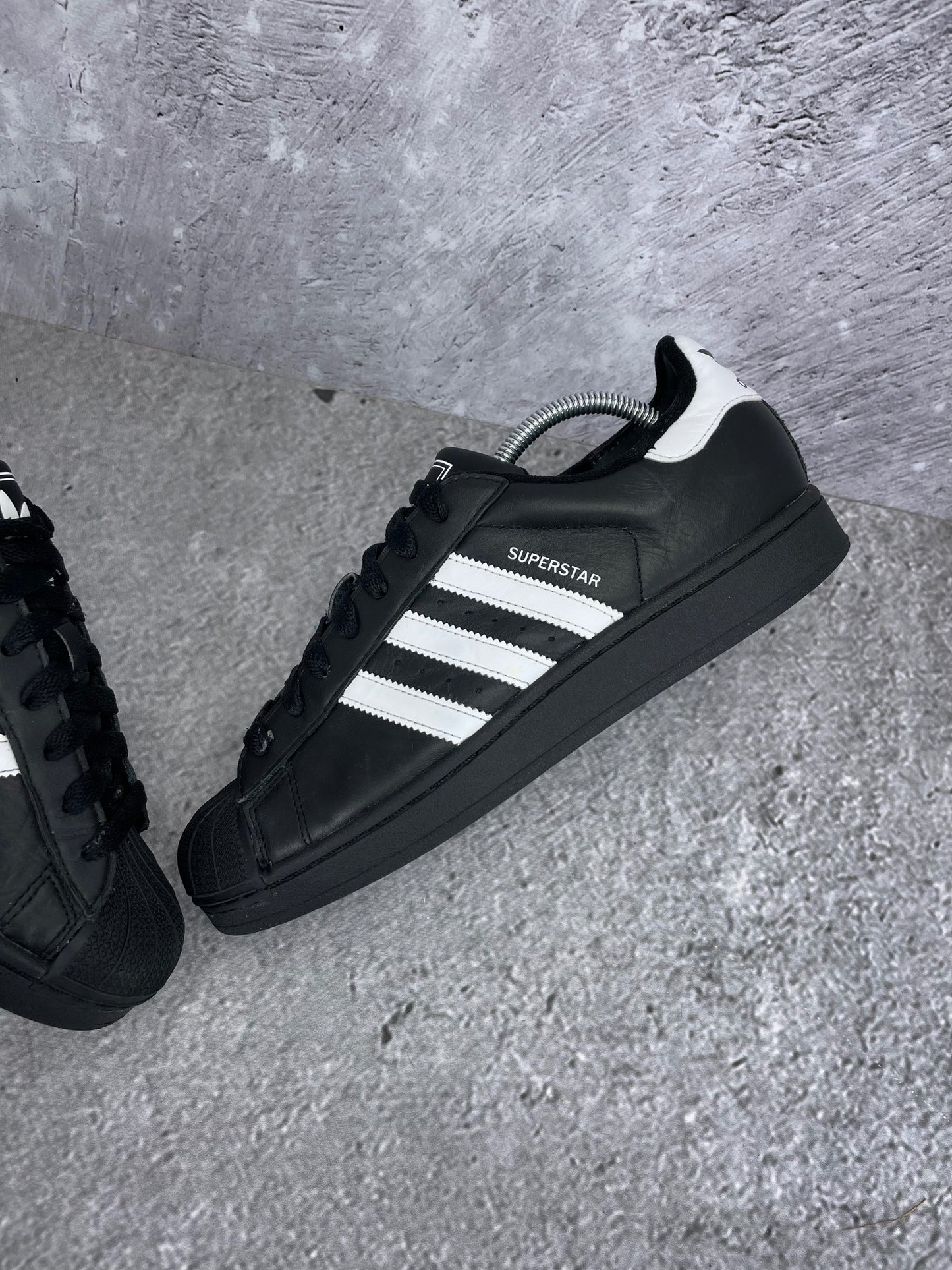adidas Superstar II Black White - buty sportowe, widok z góry na wewnętrzną stronę butów